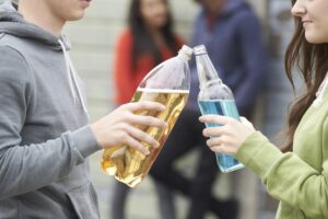Underage drinking incident near the University of Tennessee campus — students facing potential legal consequences in Knoxville.